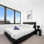 Luxurious Stay In Heart Of Rhodes