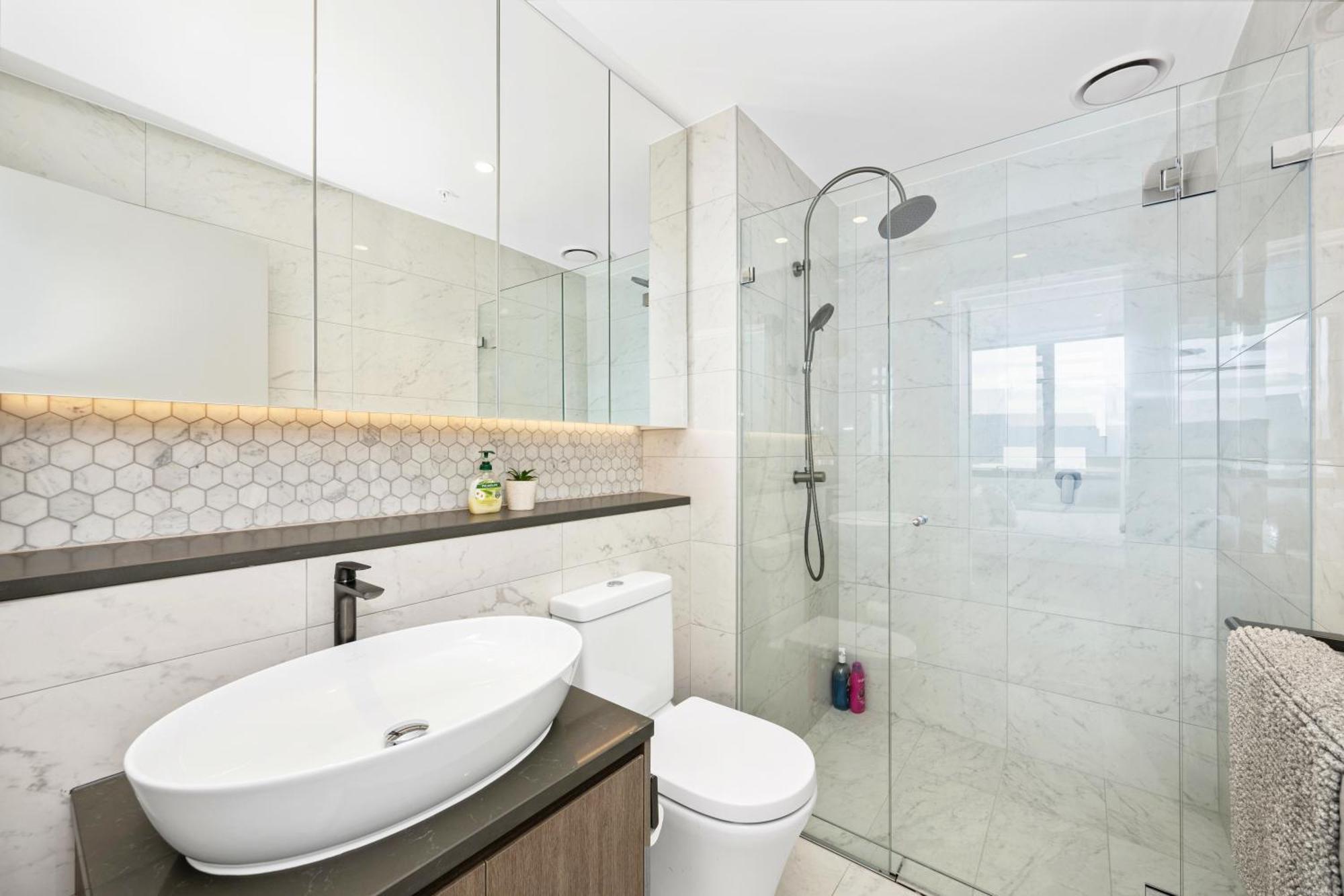 Luxurious In Heart Of Rhodes Apartment *